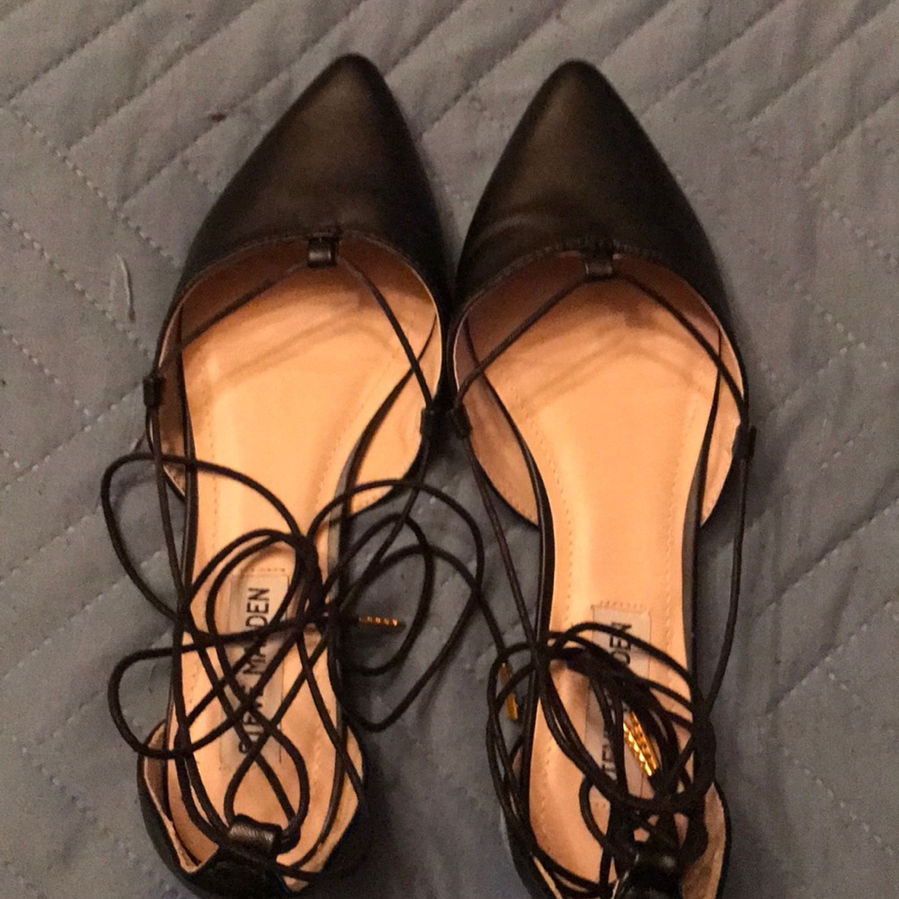Steve Madden Blk Flats